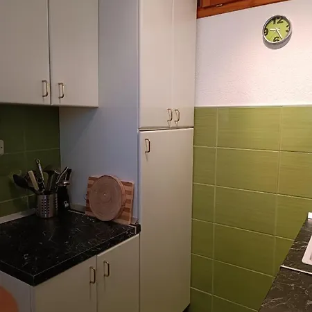 Zelena Oaza Apartment Baska Voda