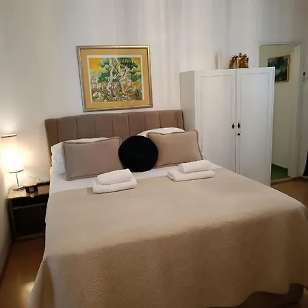 Zelena Oaza Apartment *
