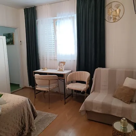 Apartment Zelena Oaza Baska Voda