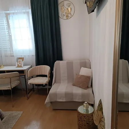 Zelena Oaza Apartment